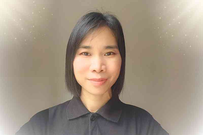 ล่าม ไก่