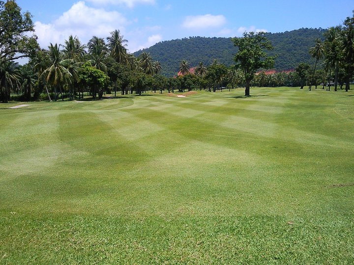 Mountain Shadow Golf Club /